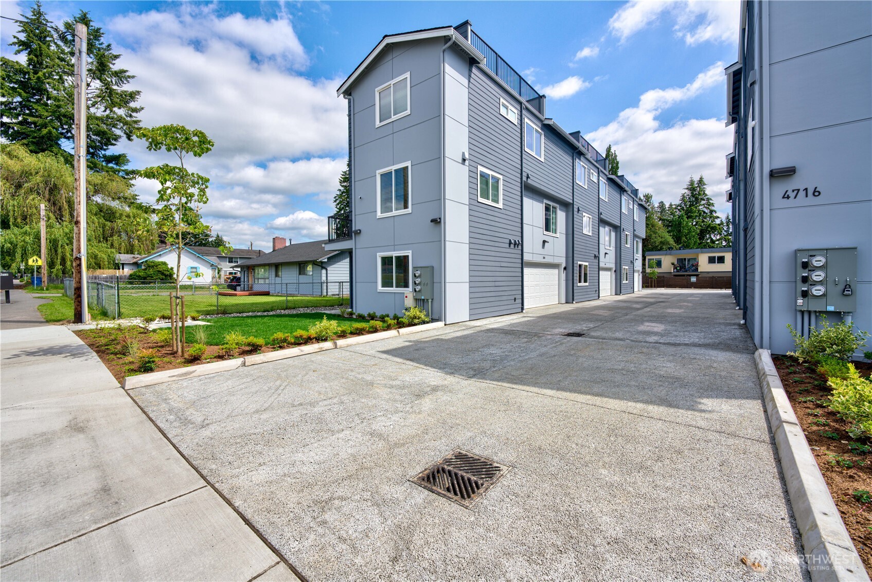 4716 72nd St NE Street NE Unit: 102