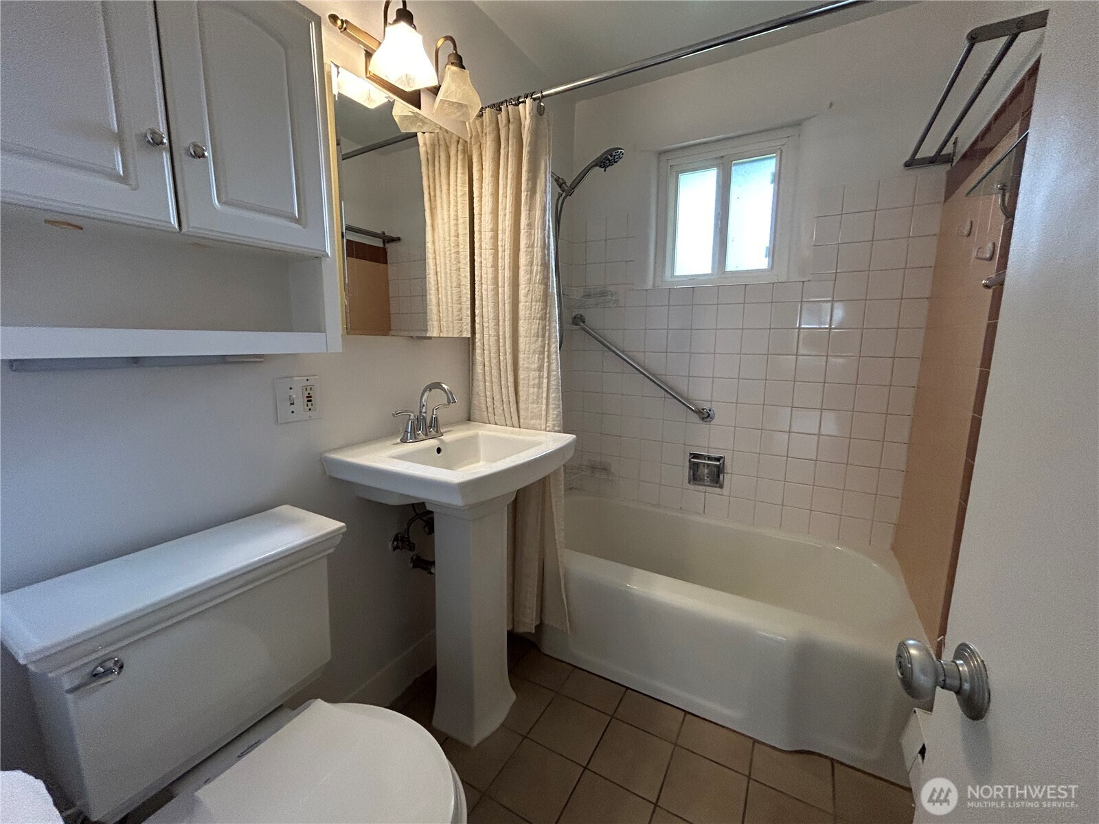 4717 Terrace Drive NE Unit: 4717