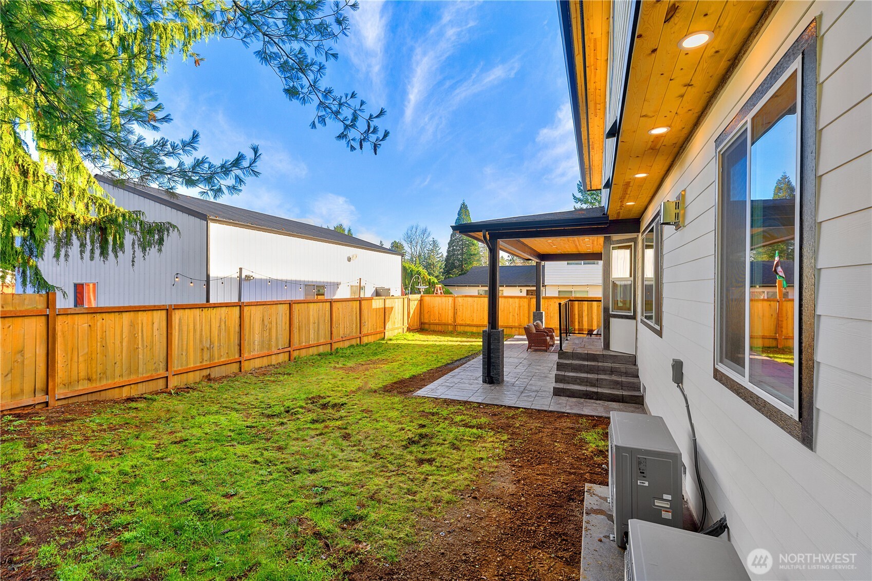 12500 45th Drive NE