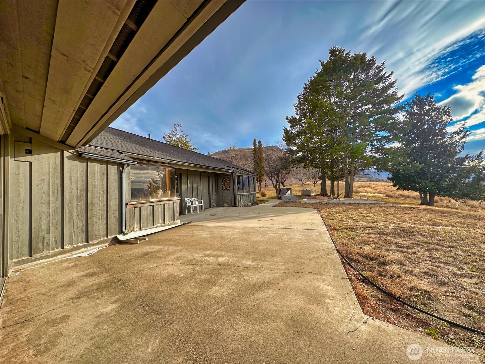 323 A Eastlake Road