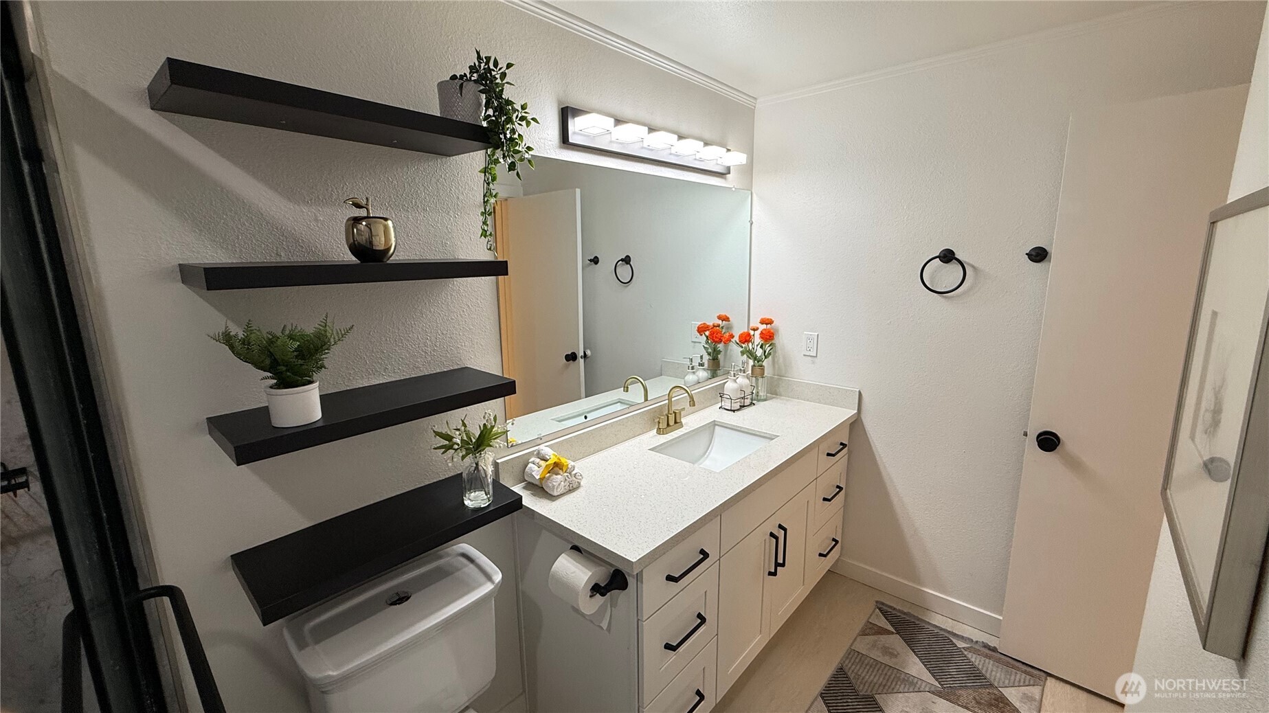 22532 6th Avenue S Unit: A2