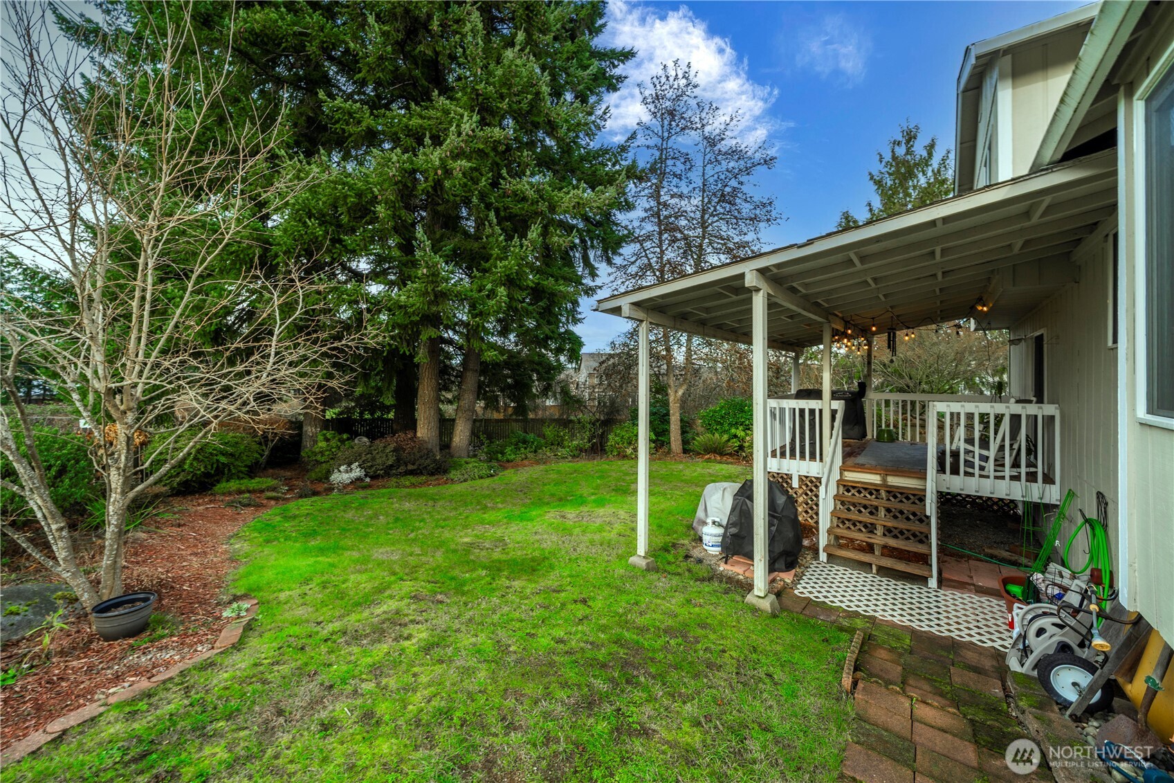 9431 Summerfield Loop SE