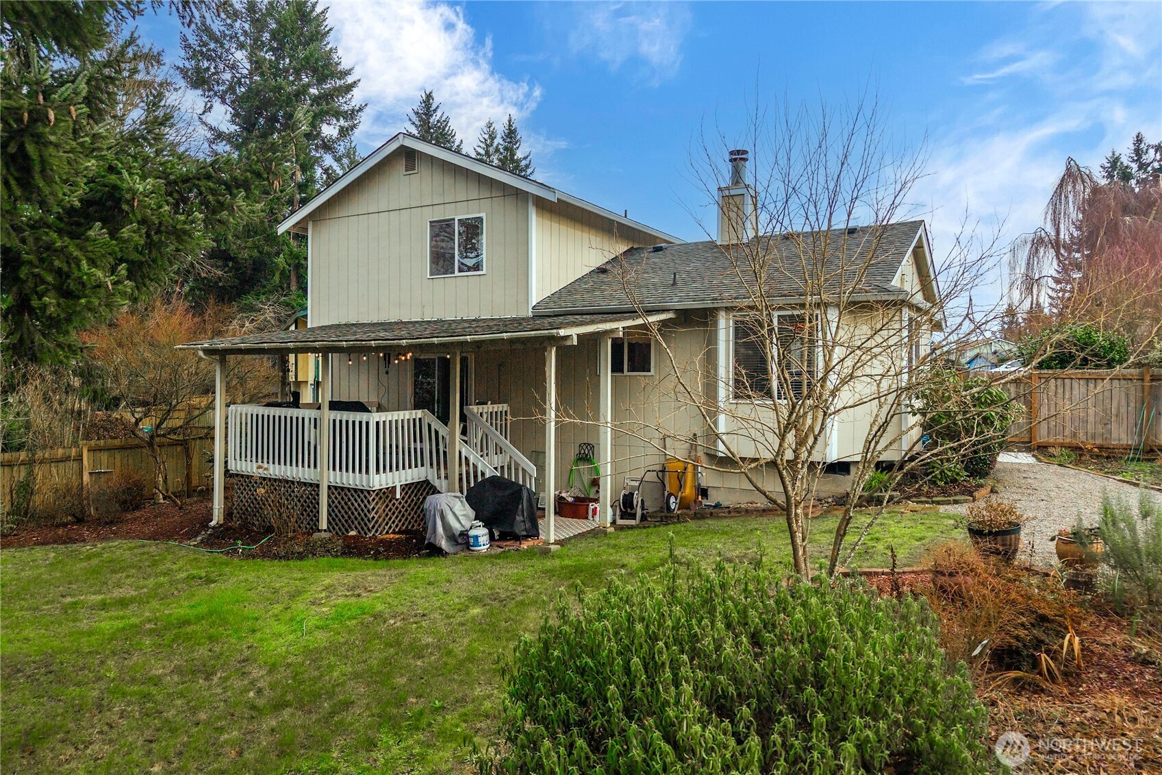 9431 Summerfield Loop SE