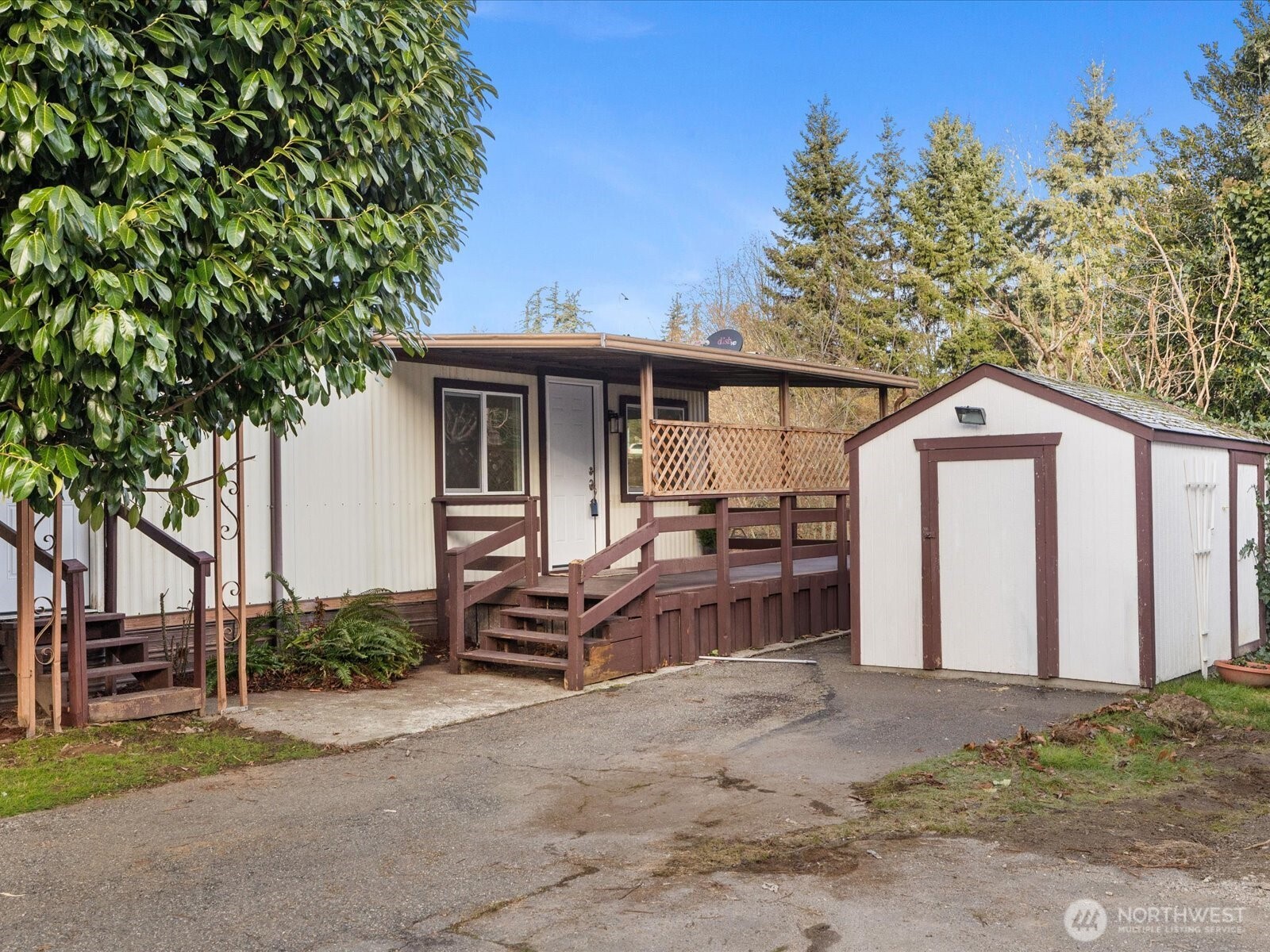 11510 E Riverside Drive Unit: 26