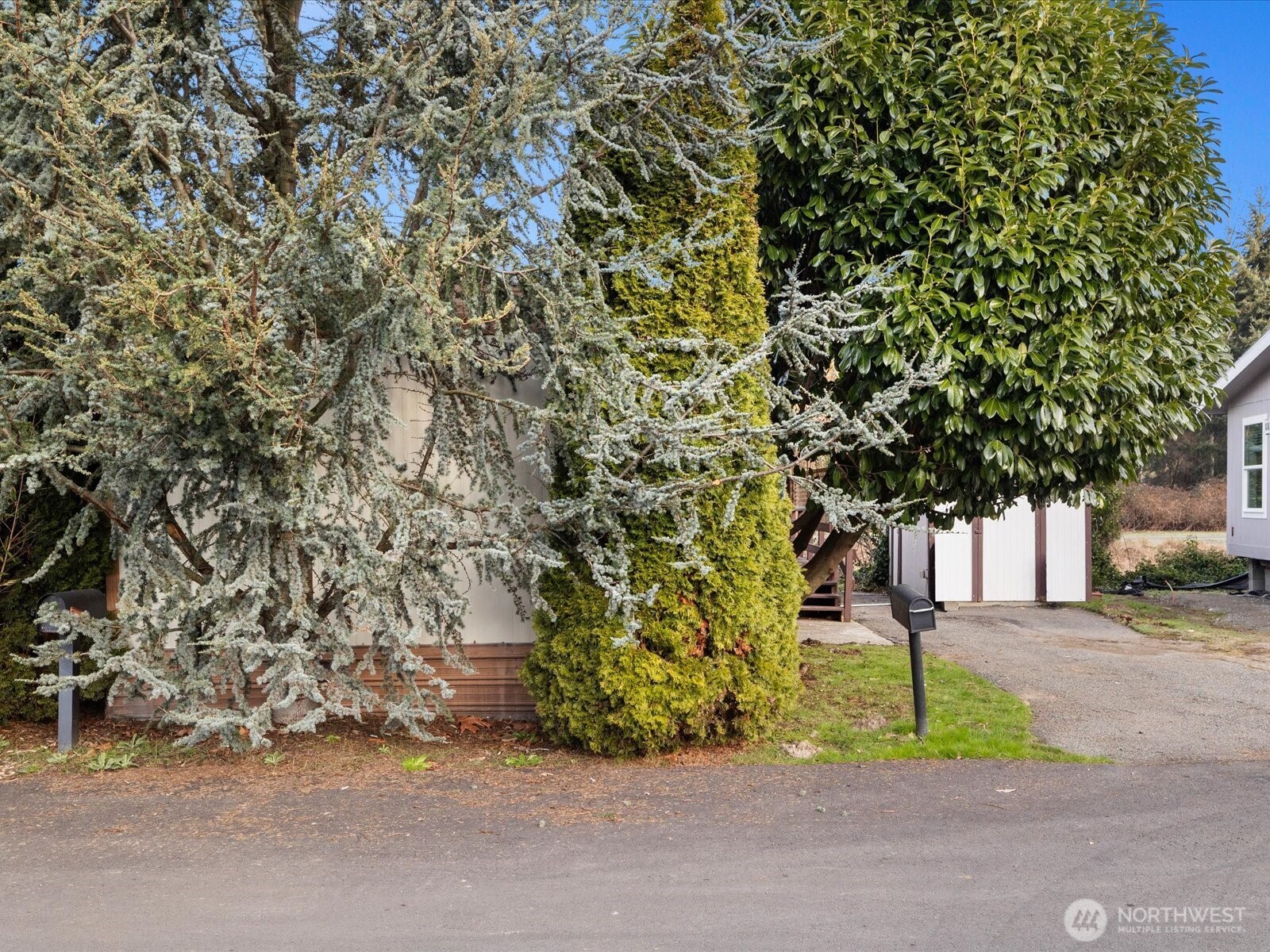 11510 E Riverside Drive Unit: 26
