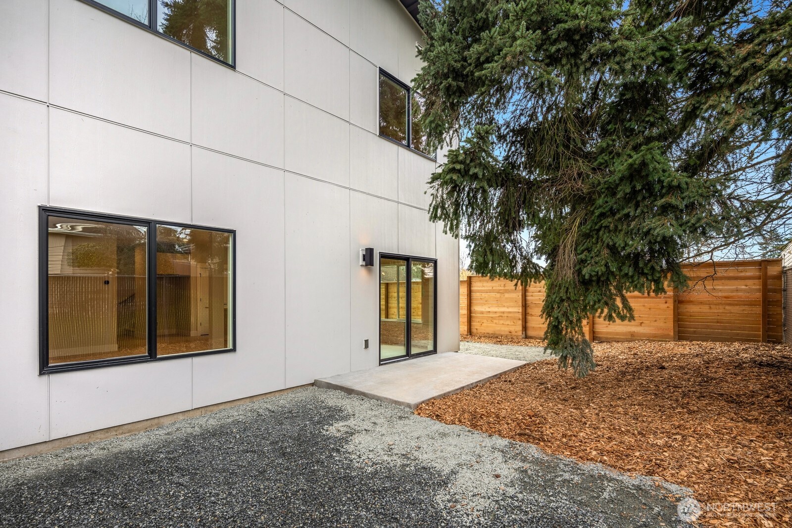 910 S 138th Street Unit: A