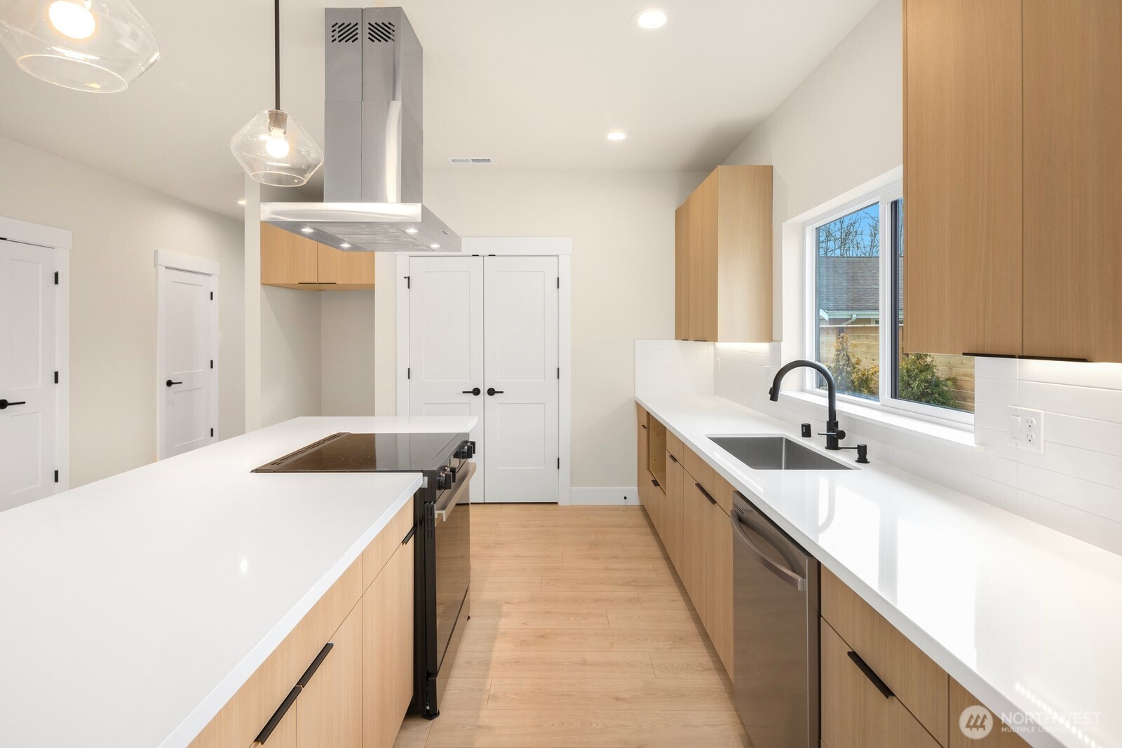910 S 138th Street Unit: A