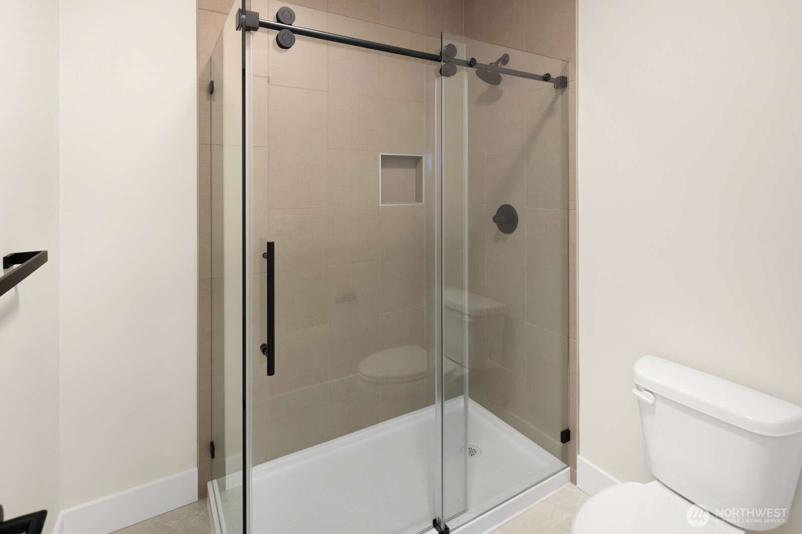 910 S 138th Street Unit: A