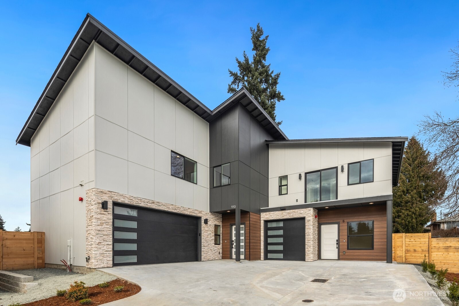 910 S 138th Street Unit: A