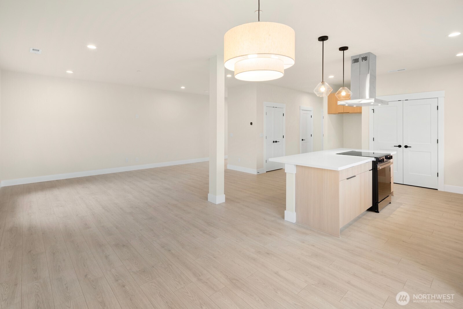 910 S 138th Street Unit: A