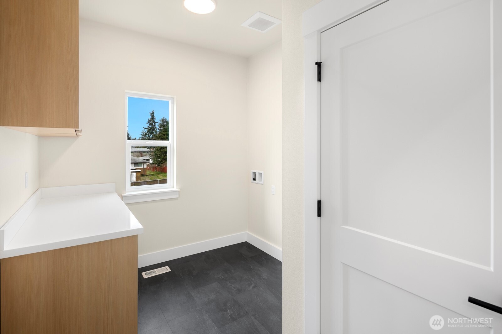 910 S 138th Street Unit: A