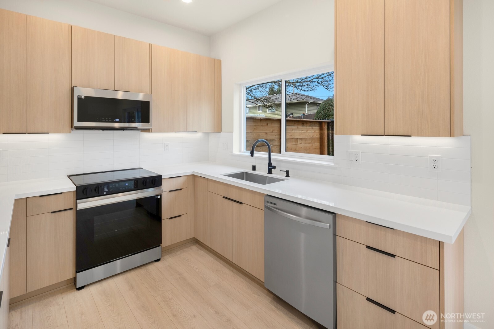 910 S 138th Street Unit: B