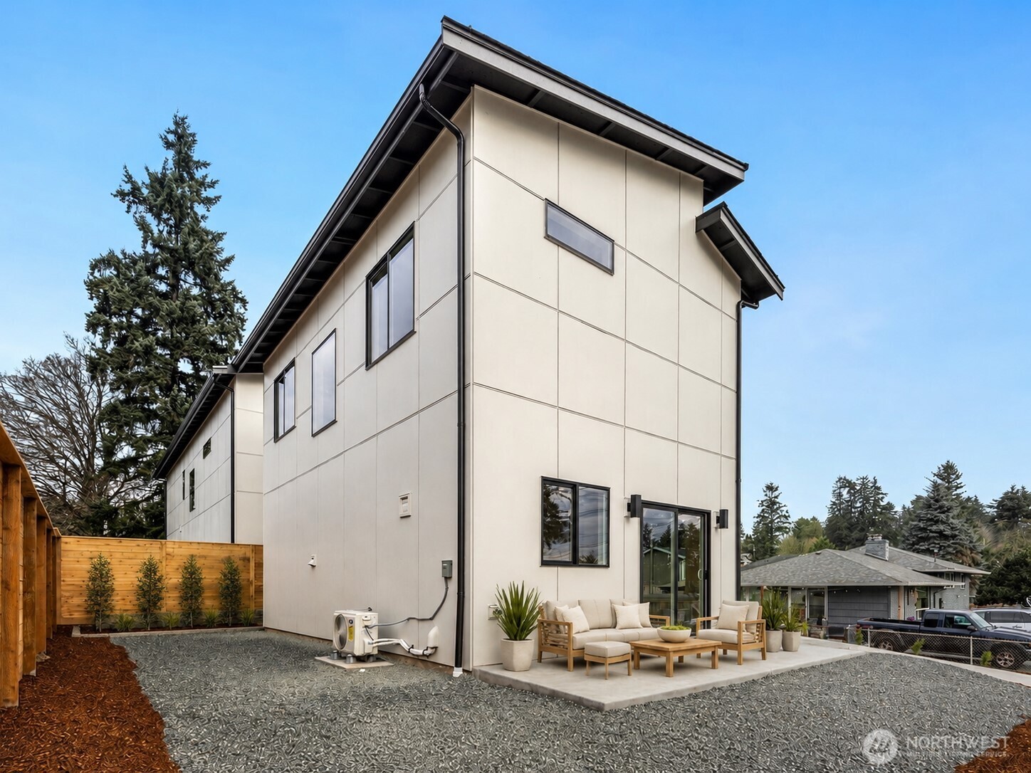 908 S 138th Street