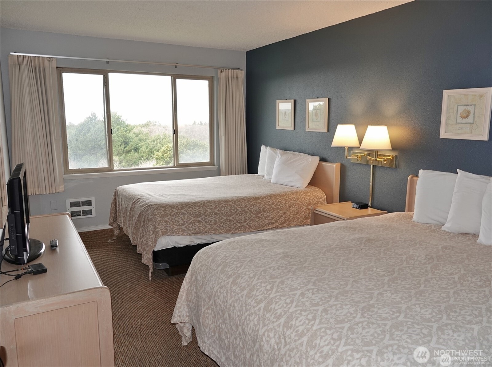615 Ocean Shores Boulevard NW Unit: 319