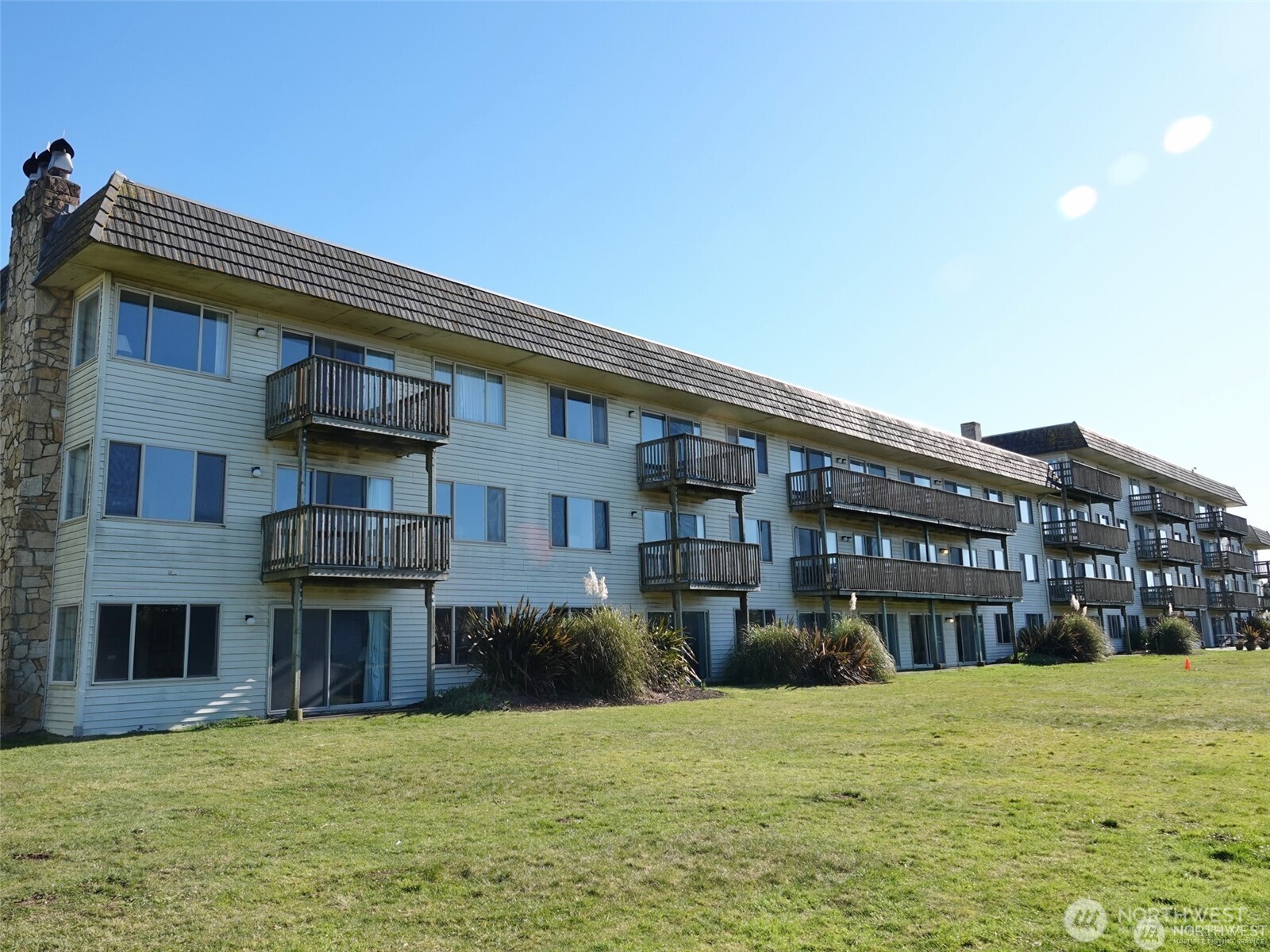 615 Ocean Shores Boulevard NW Unit: 319