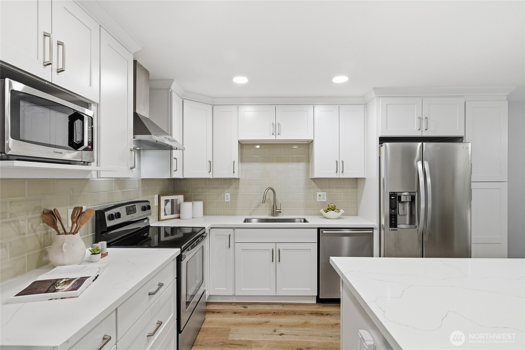 1126 14th Ave Unit: G