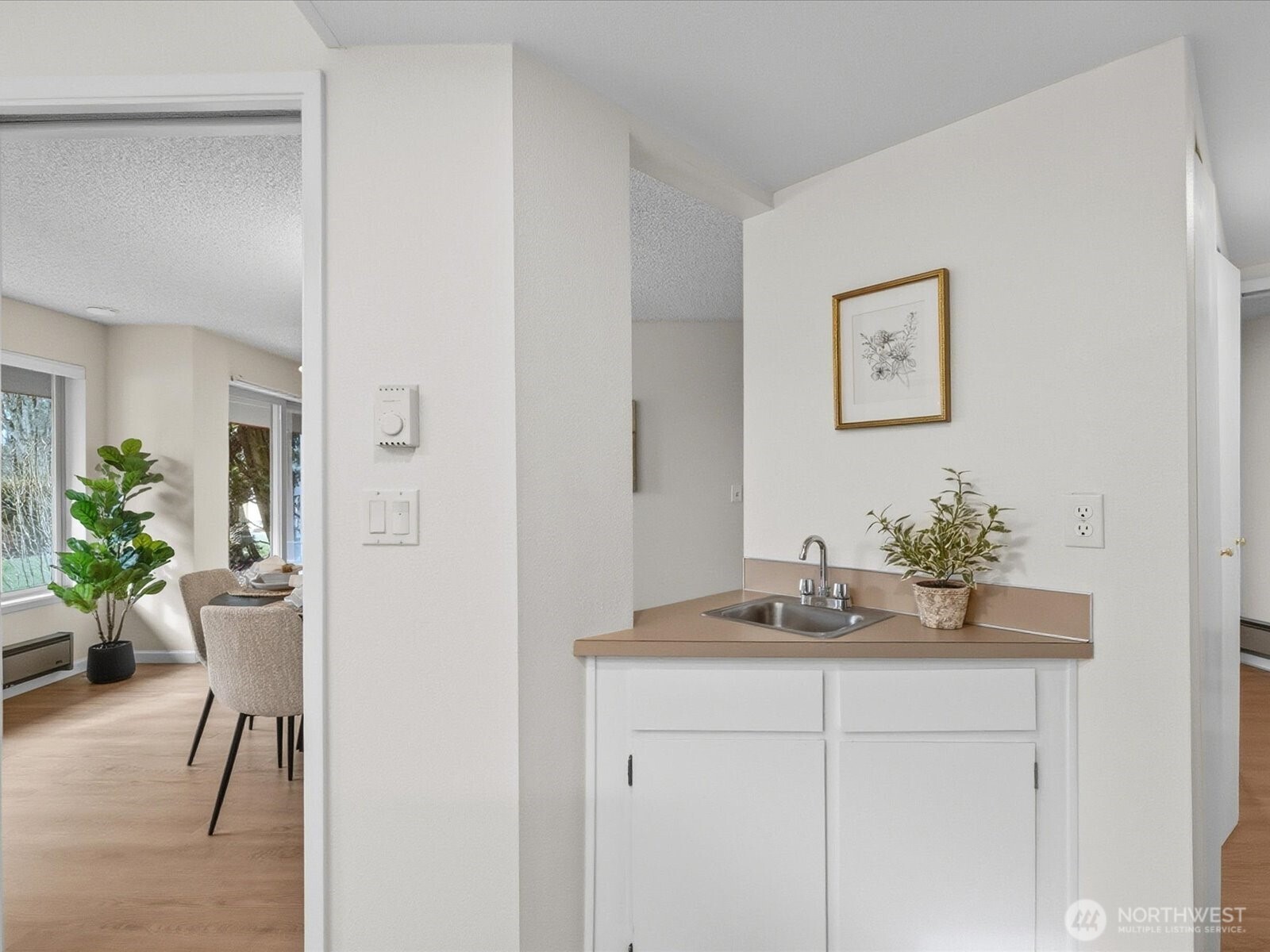 23405 Lakeview Drive Unit: H106