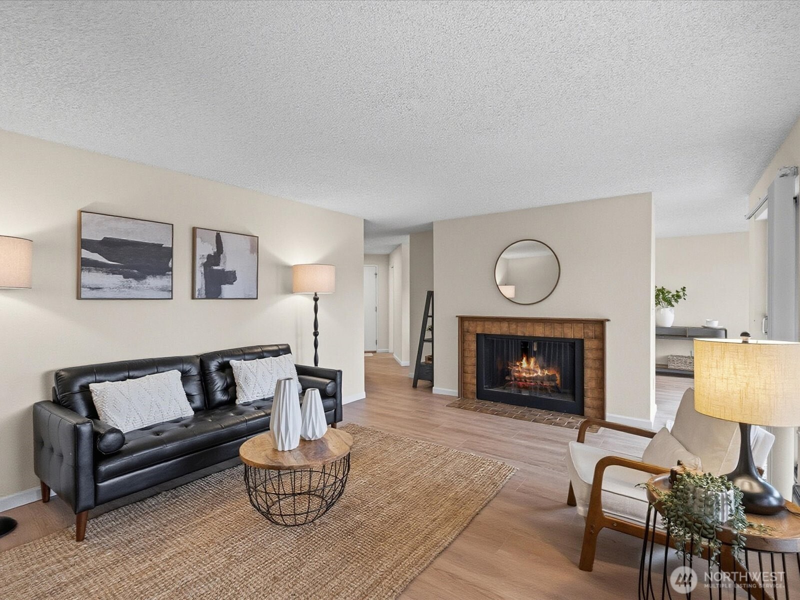 23405 Lakeview Drive Unit: H106