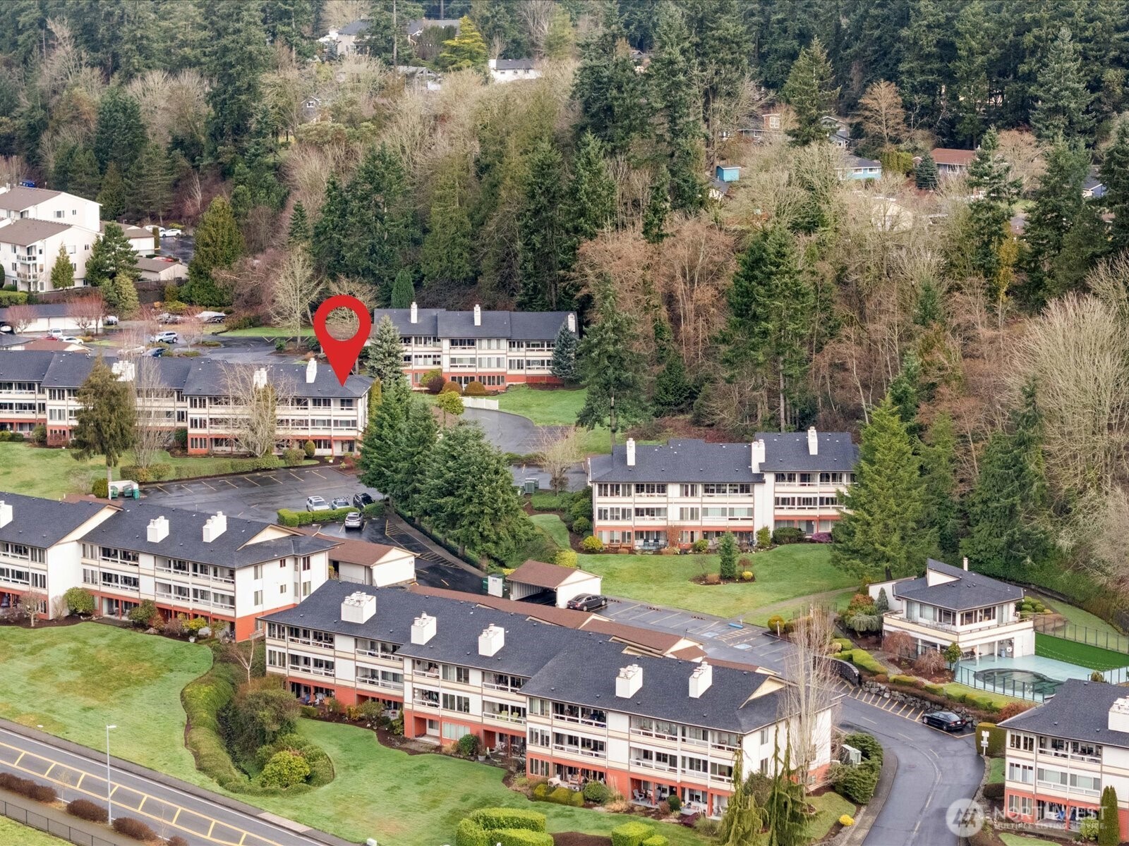 23405 Lakeview Drive Unit: H106