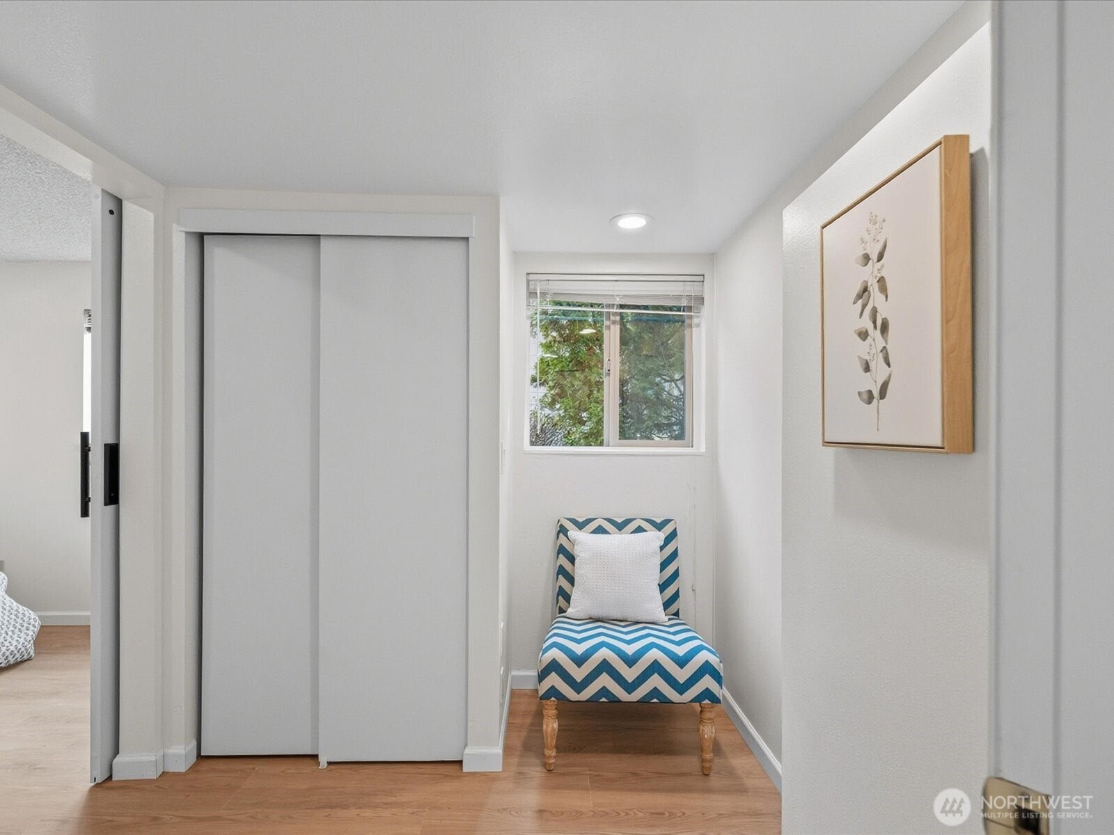 23405 Lakeview Drive Unit: H106