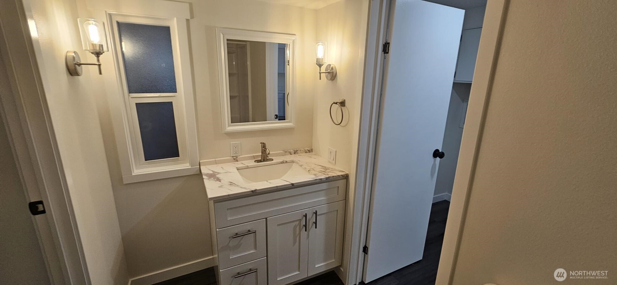 4111 164th Street SW Unit: 20