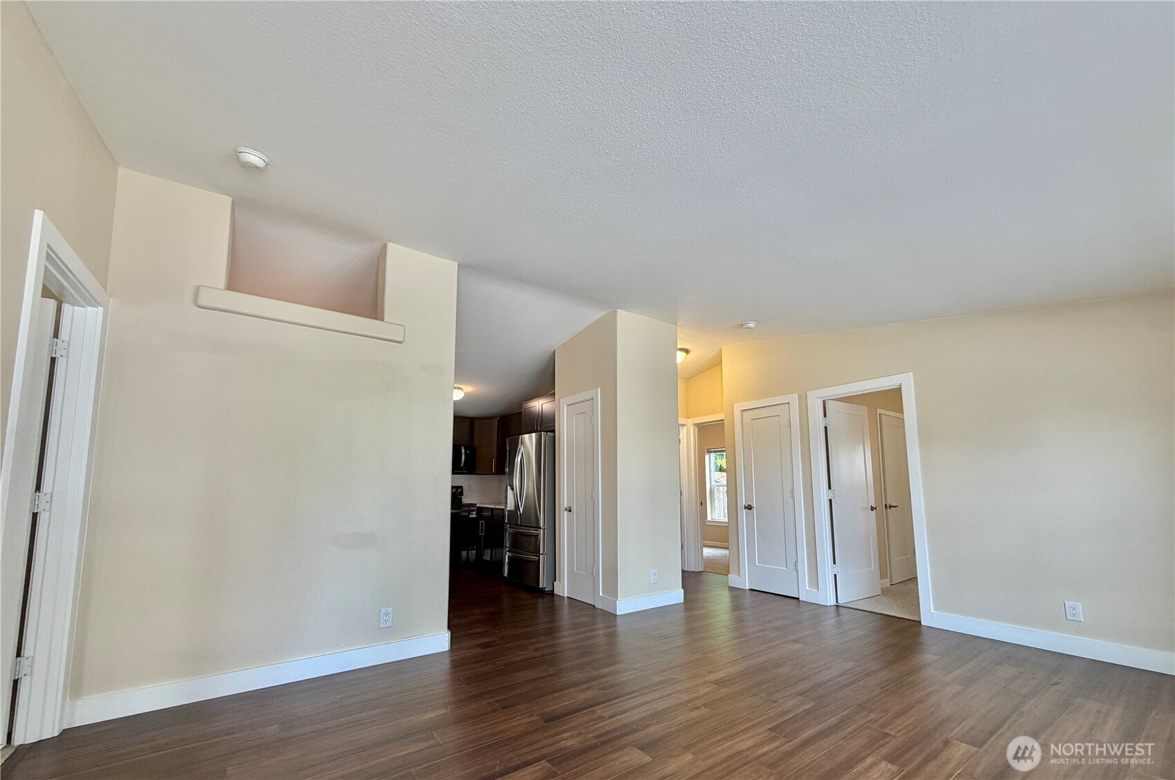 1311 104th St E
