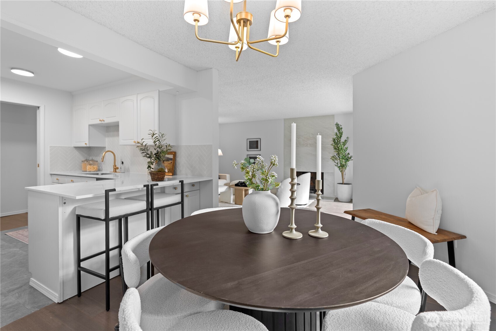 13735 15th Avenue NE Unit: A7