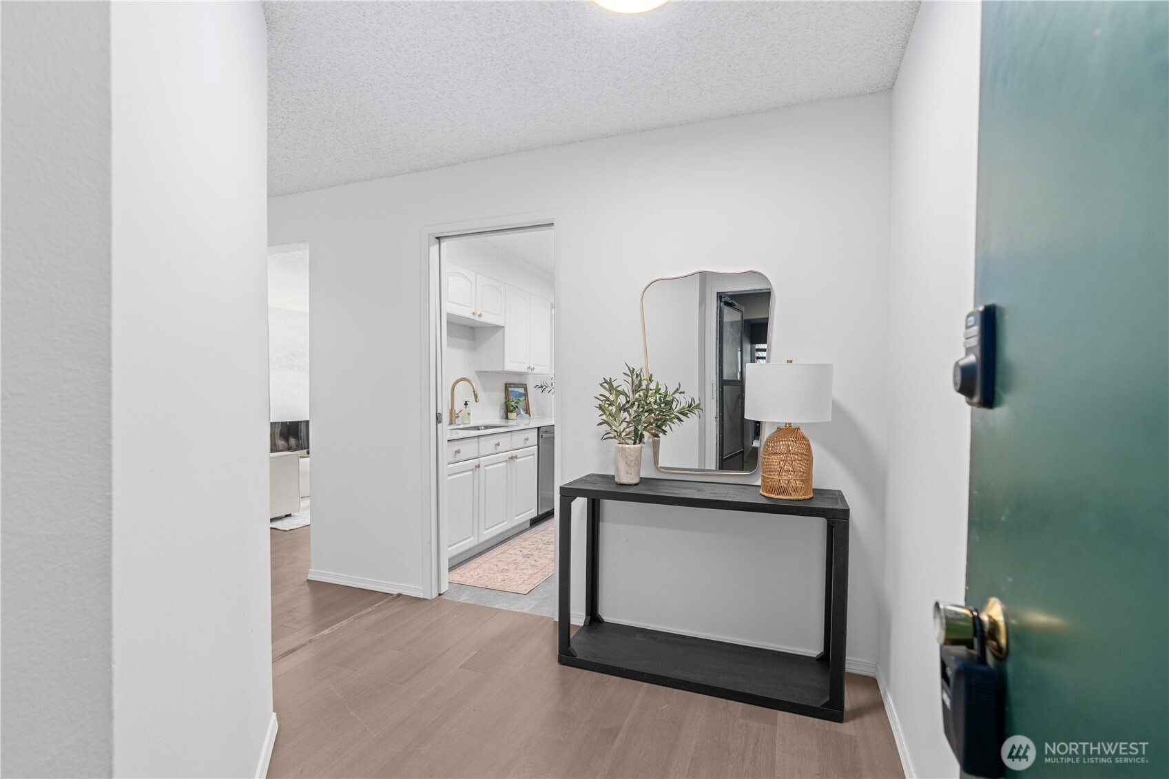13735 15th Avenue NE Unit: A7