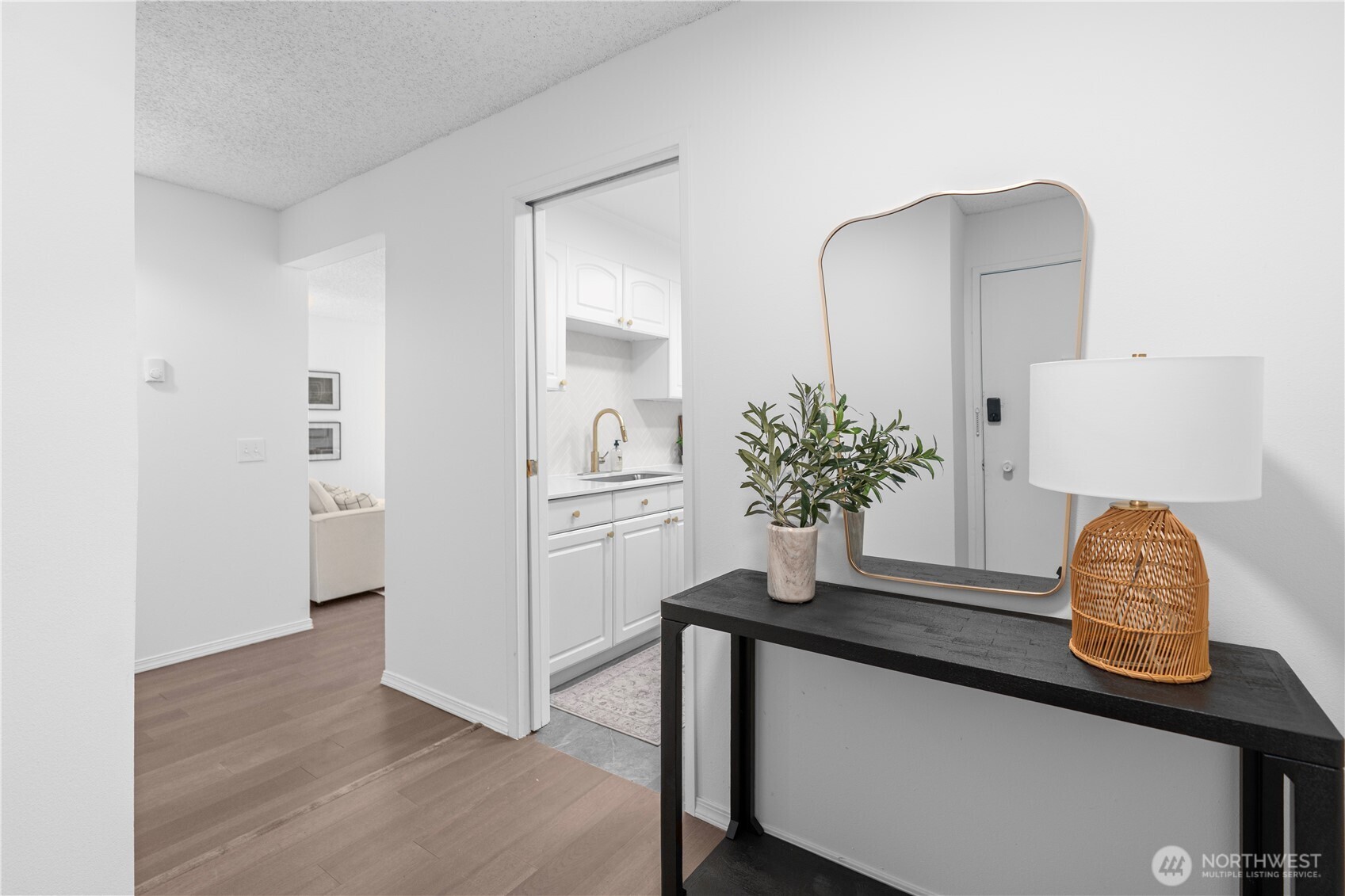 13735 15th Avenue NE Unit: A7