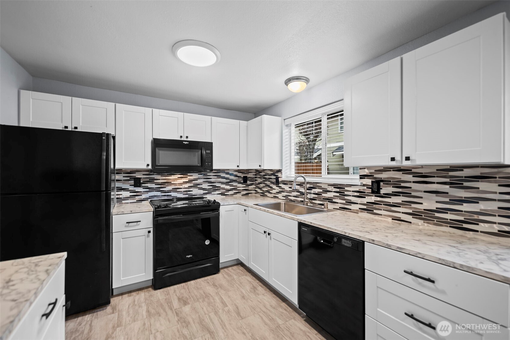 12108 113th Avenue Ct E Unit: 9