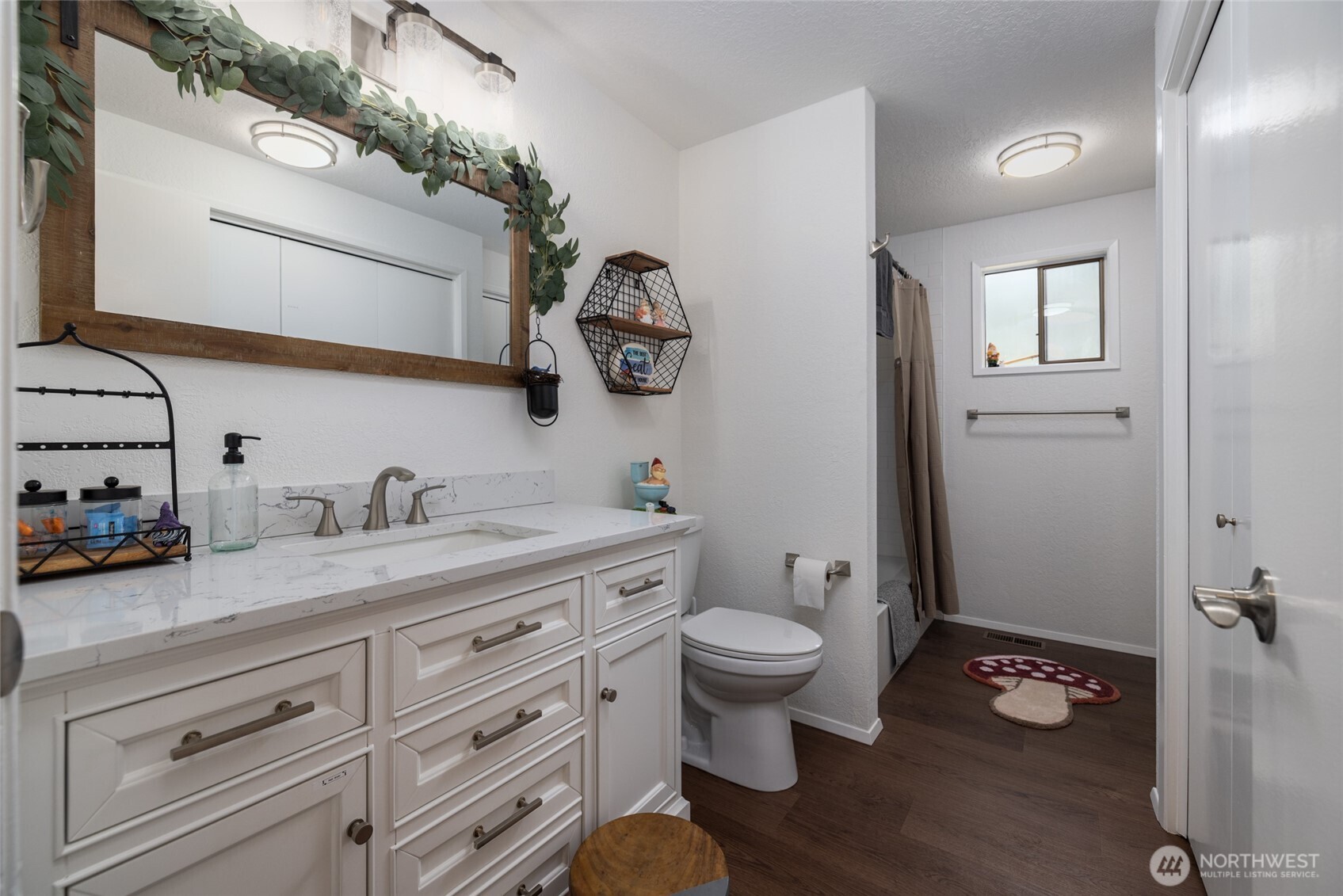 26928 State Route 525