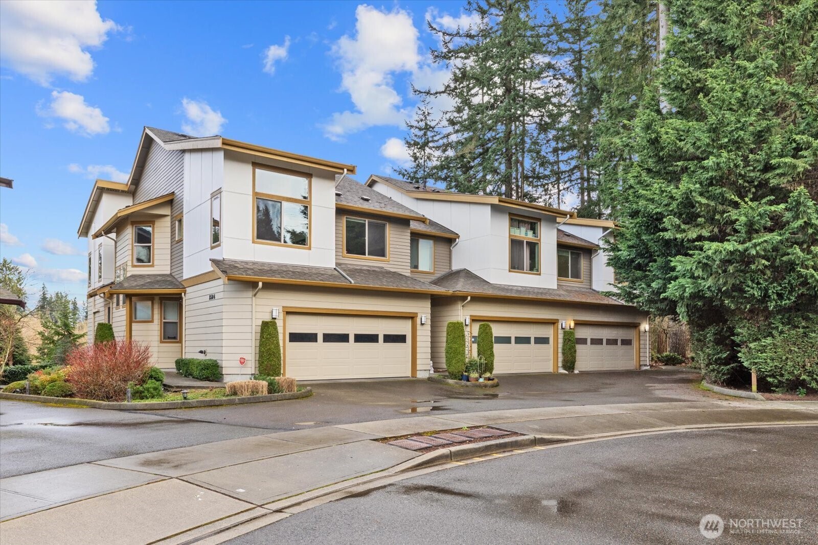 8504 130 Place SE Unit: F103