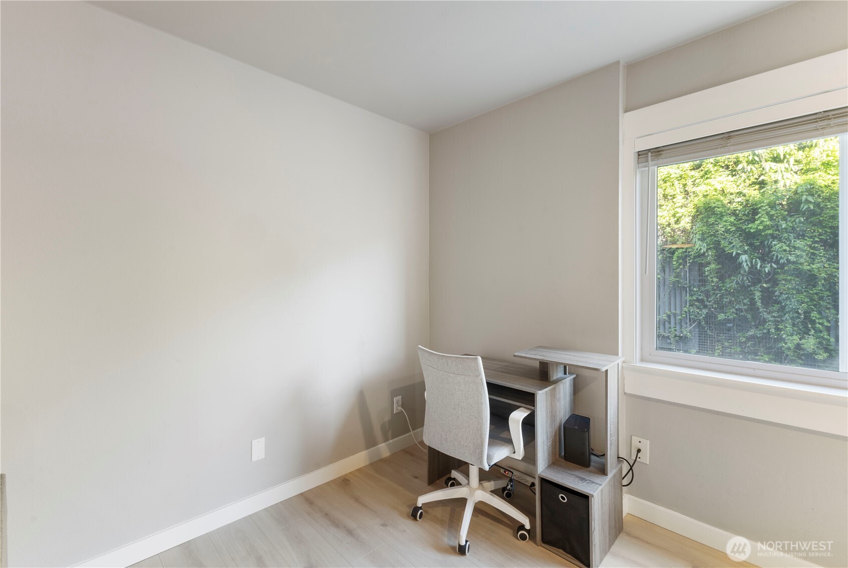 705 E Republican Street Unit: 207