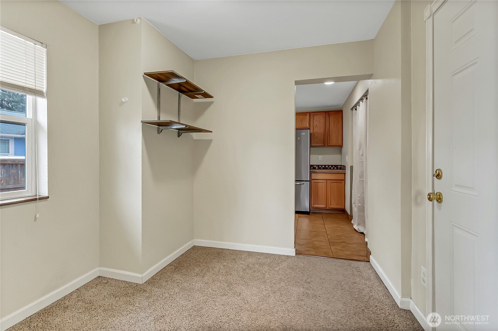 309 Solberg Street NW