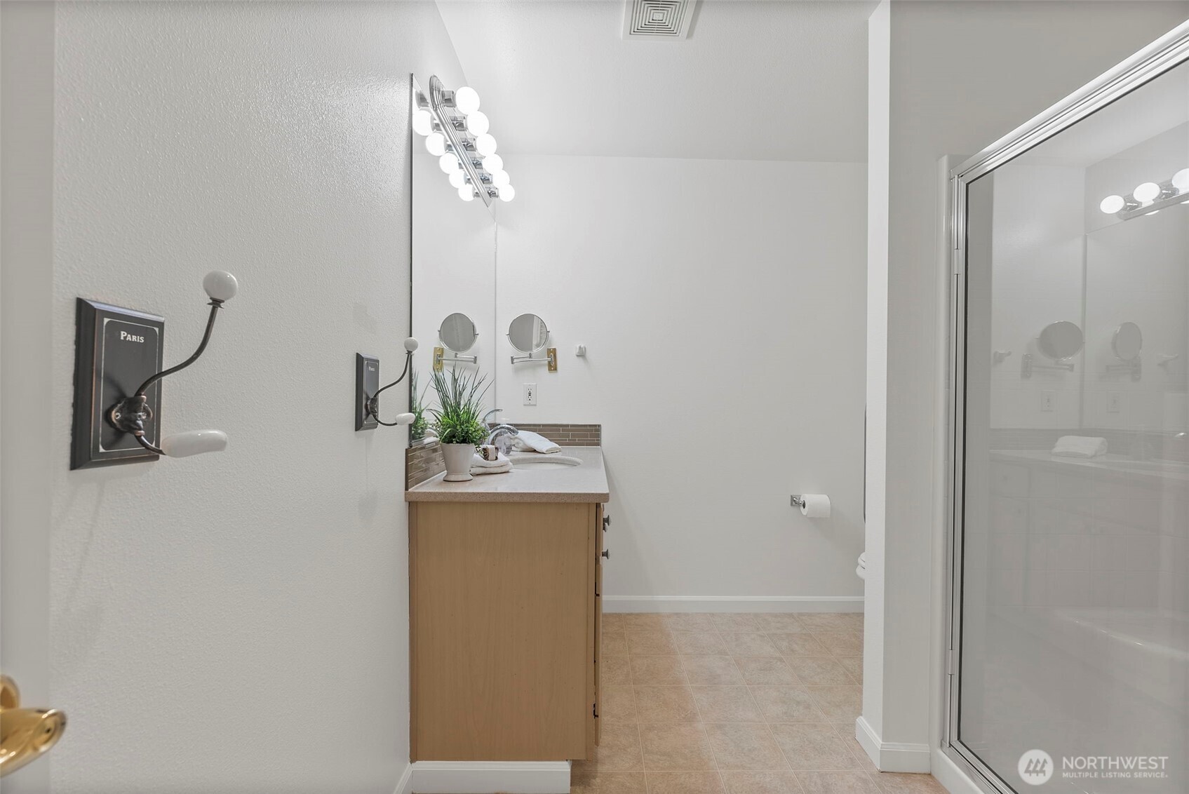 321 E Soderberg Road Unit: C9