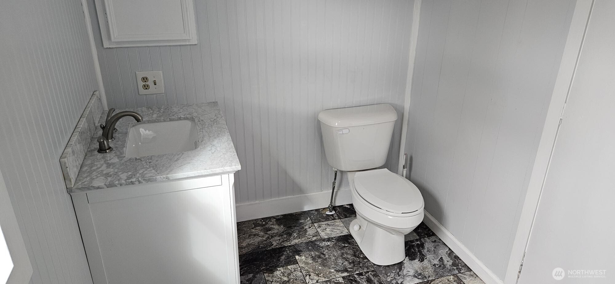2958 Mountain View Road Unit: F