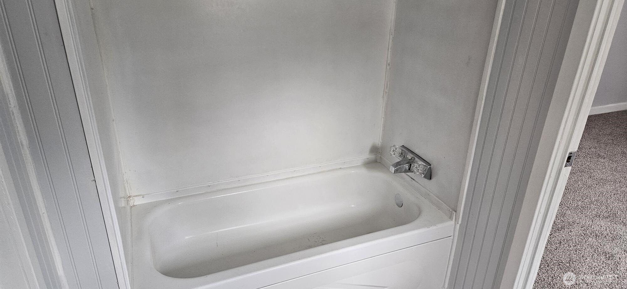 2958 Mountain View Road Unit: F