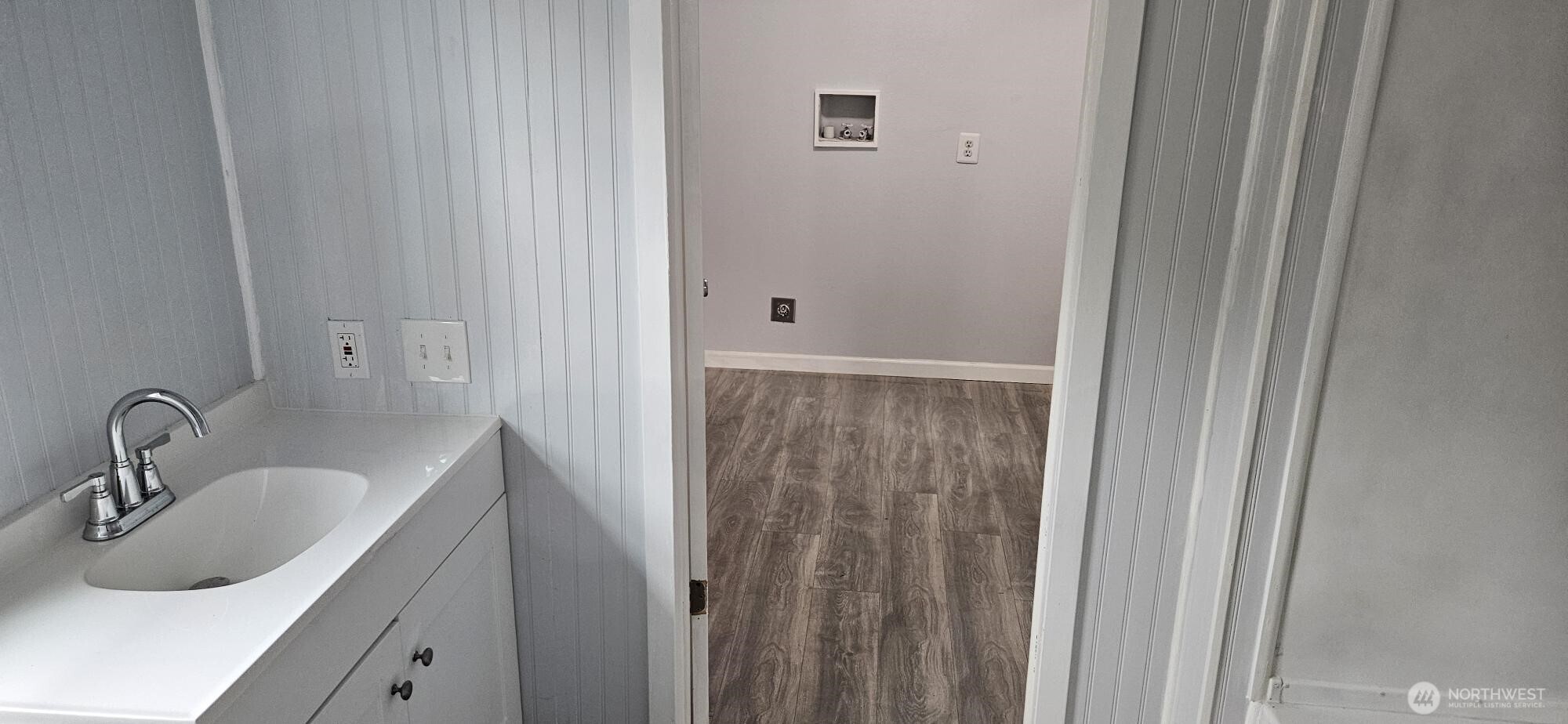 2958 Mountain View Road Unit: F