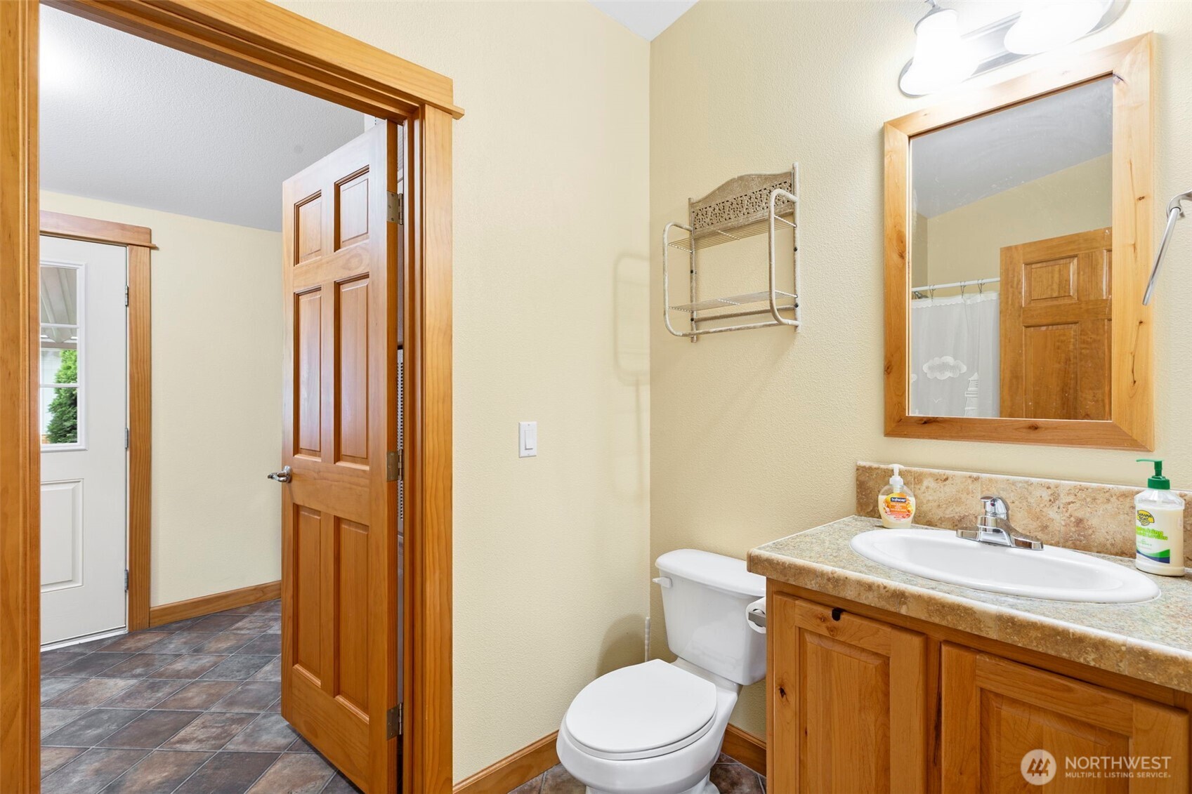 3611 I Street NE Unit: 424