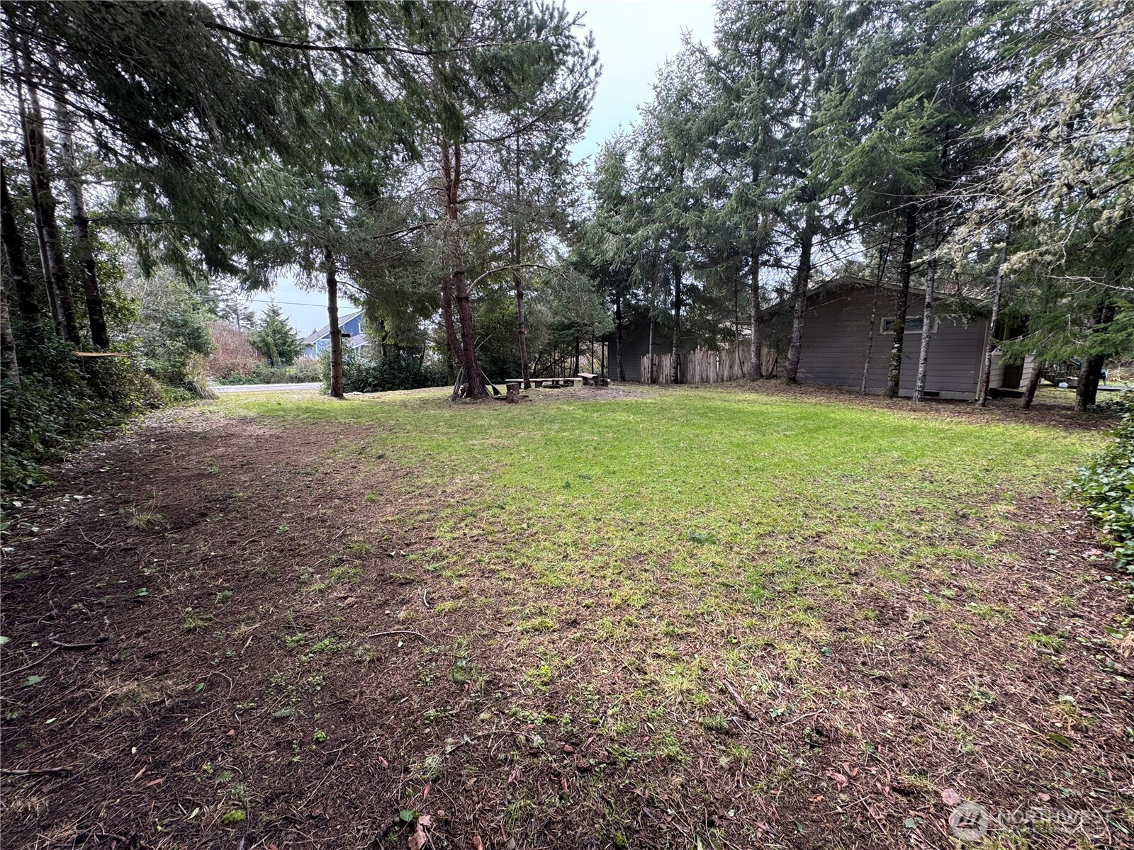 880 Wawona Avenue SW