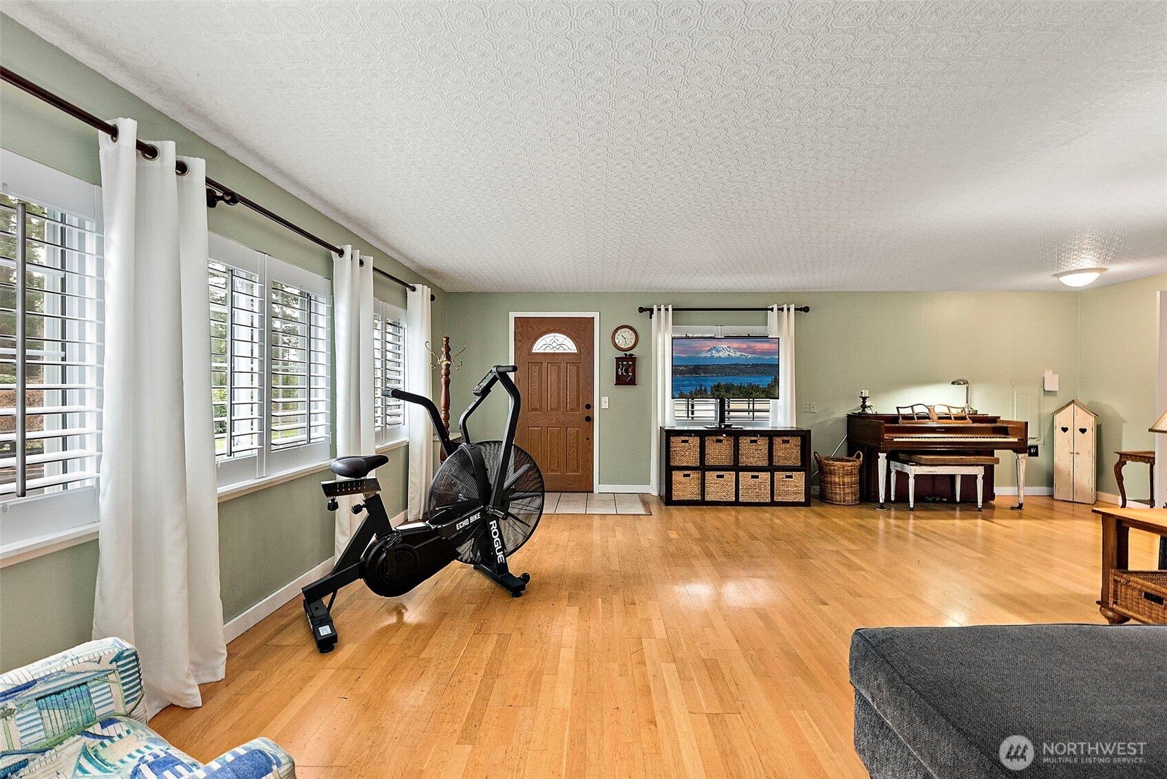 3035 SE Morning Light Court