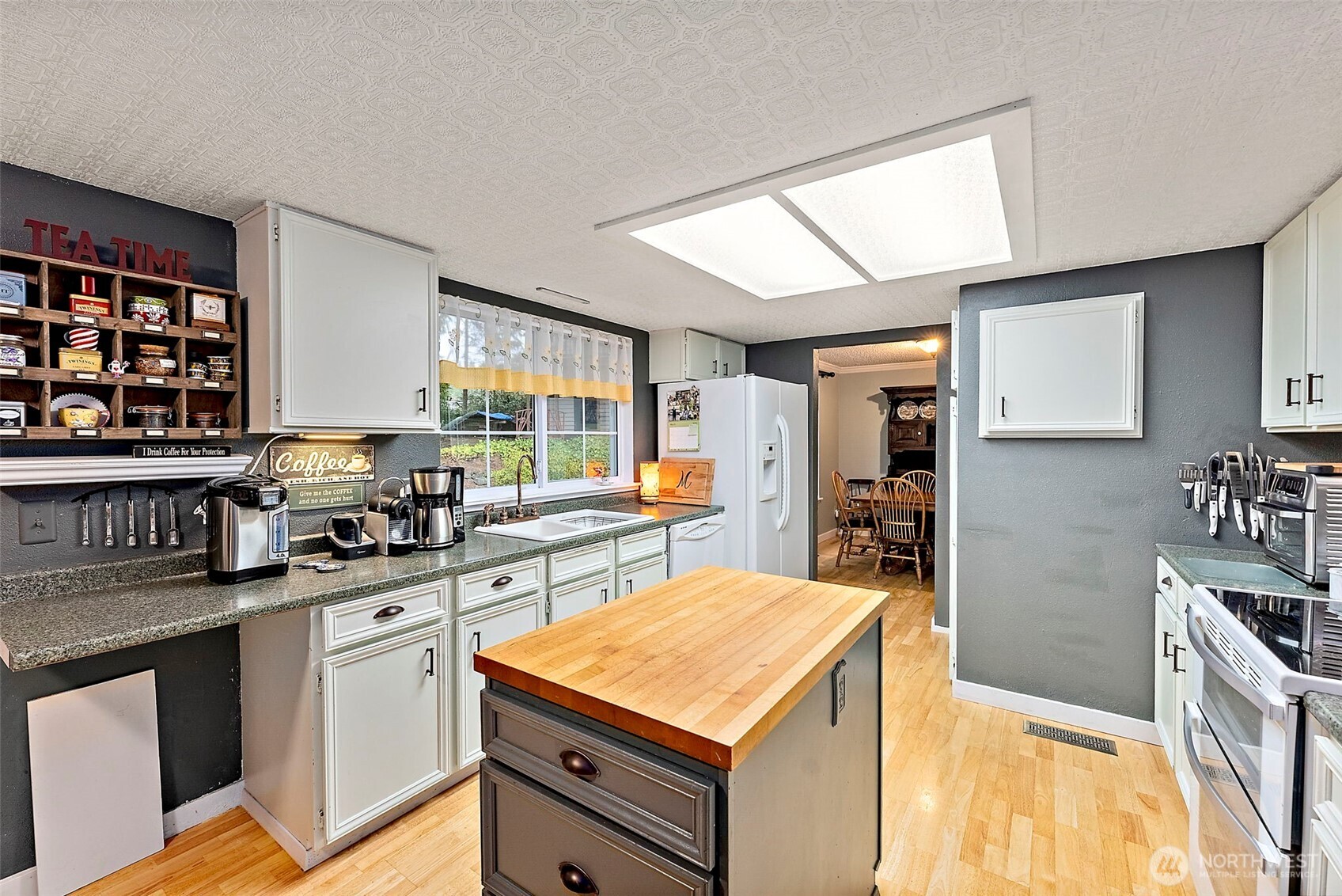 3035 SE Morning Light Court
