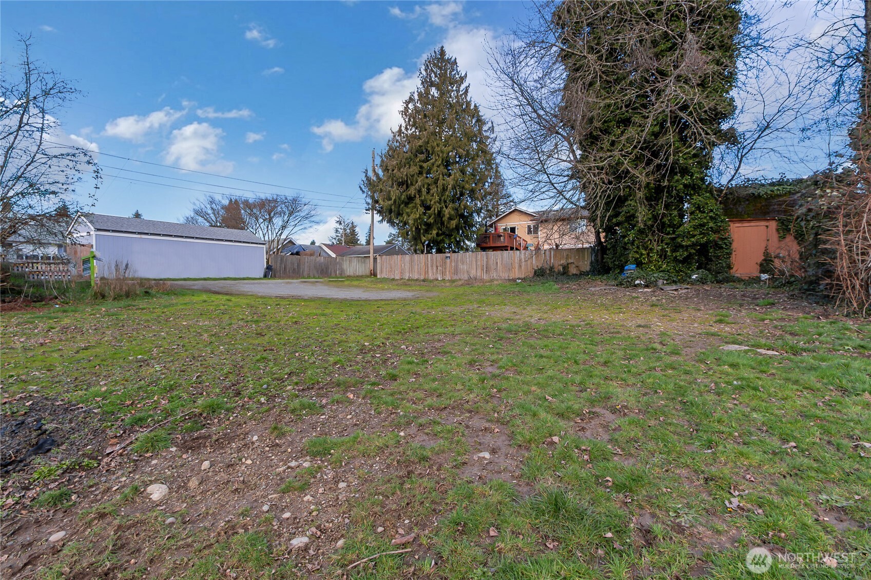 0 S Winnetka Street
