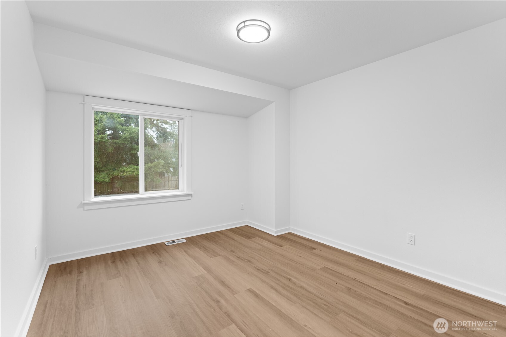 1117 124th Street Ct E