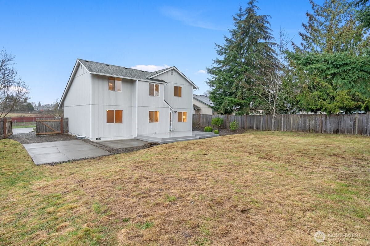 1117 124th Street Ct E