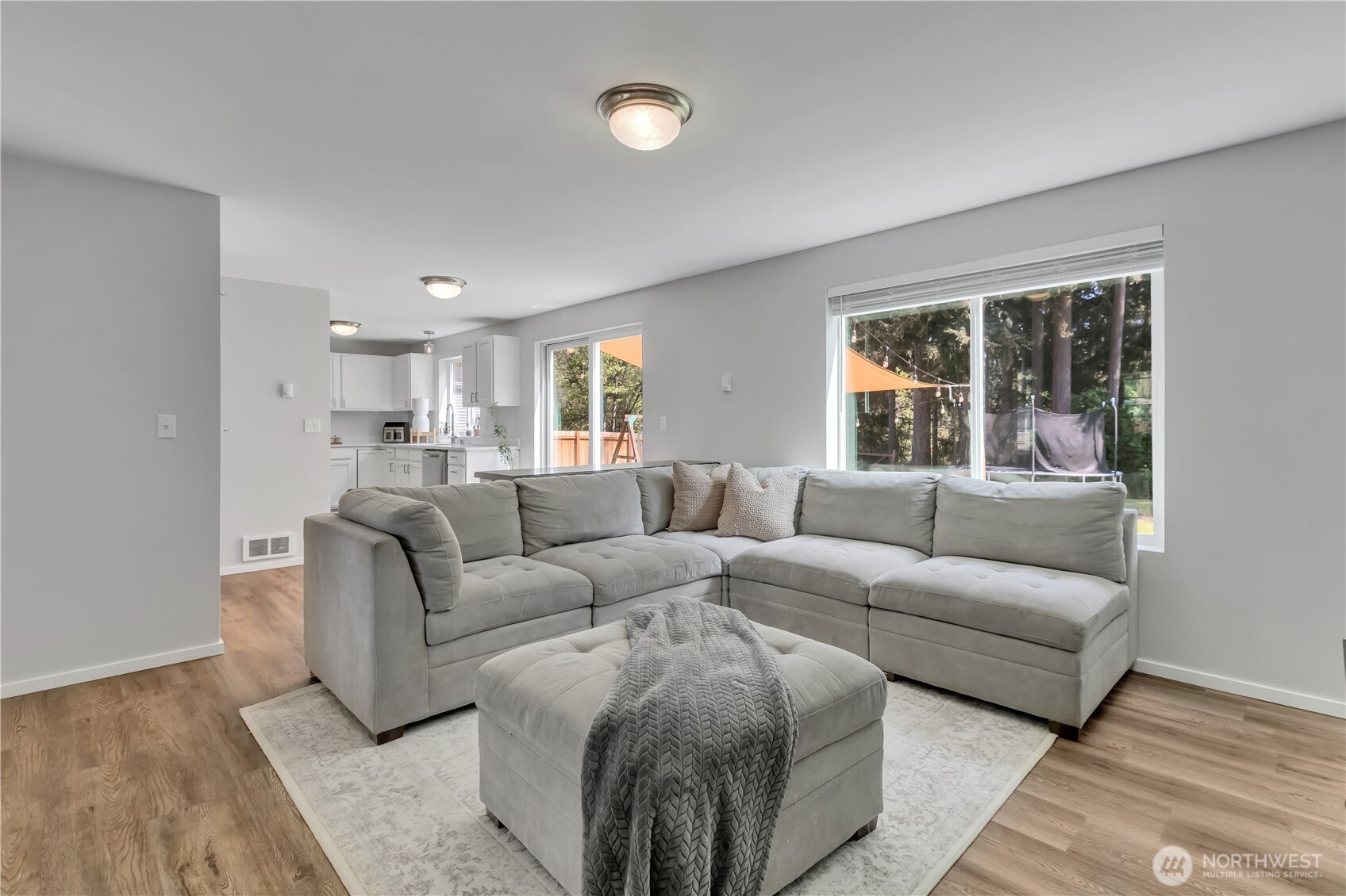 12805 228th Avenue E