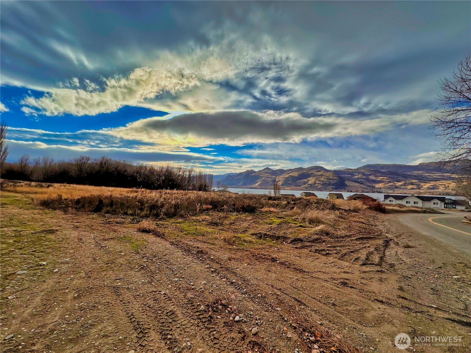 407 tbd TBD Eastlake Road