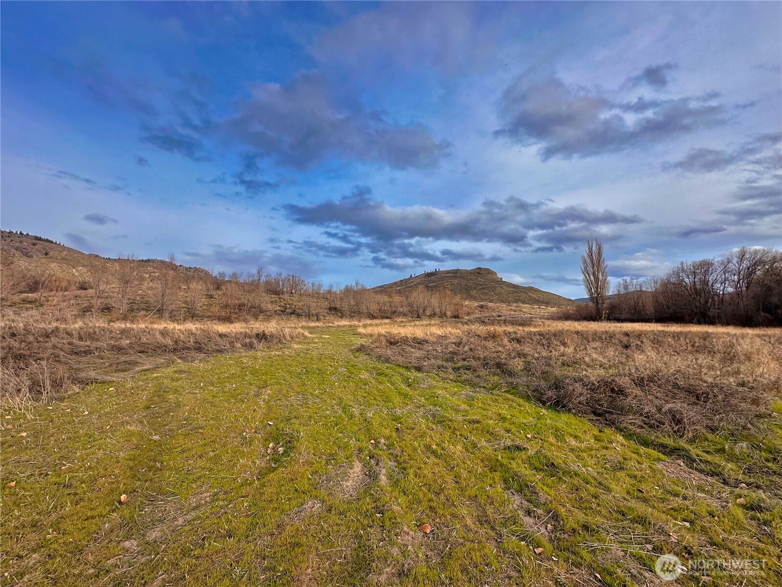 407 tbd TBD Eastlake Road