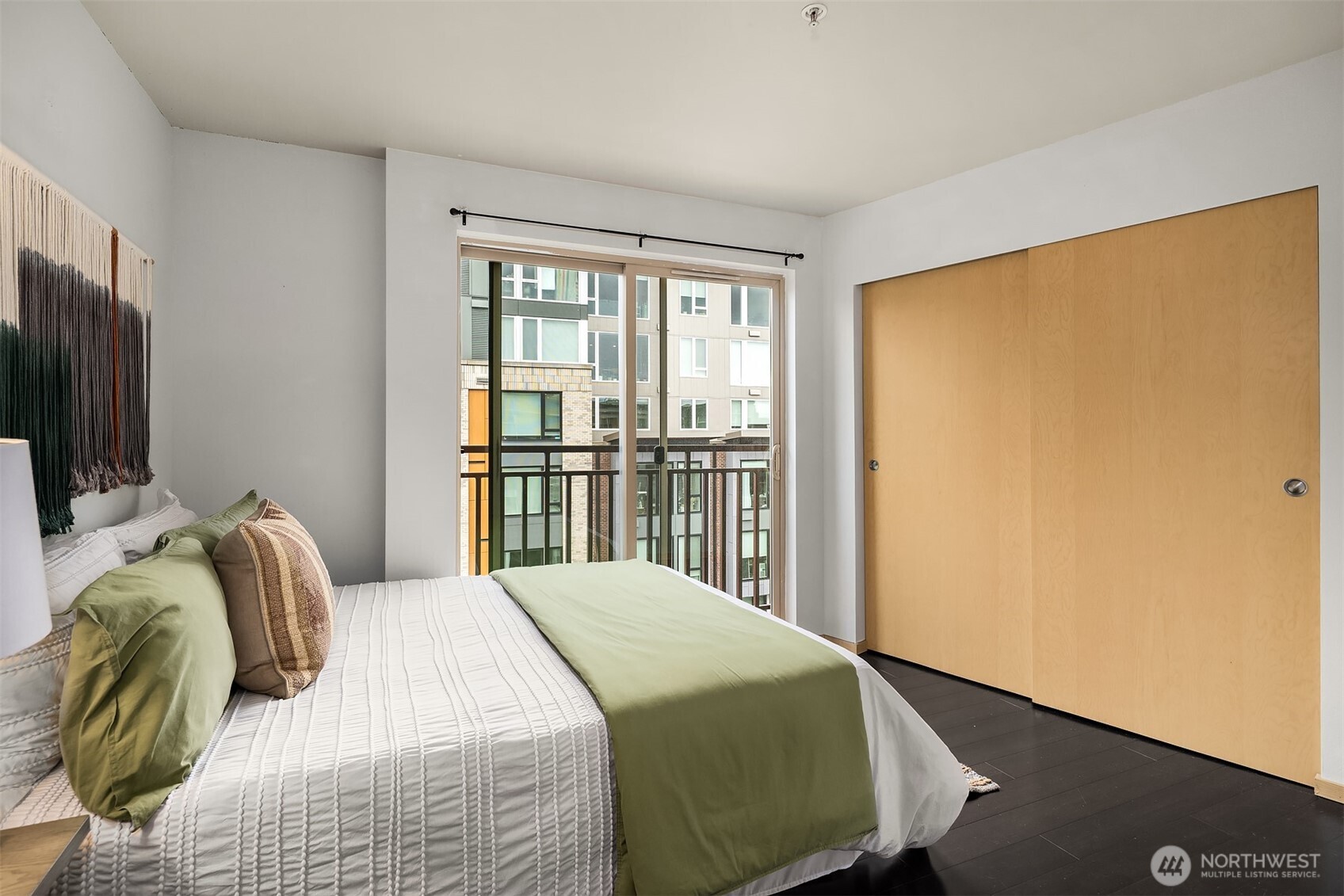 425 23rd Avenue S Unit: A503