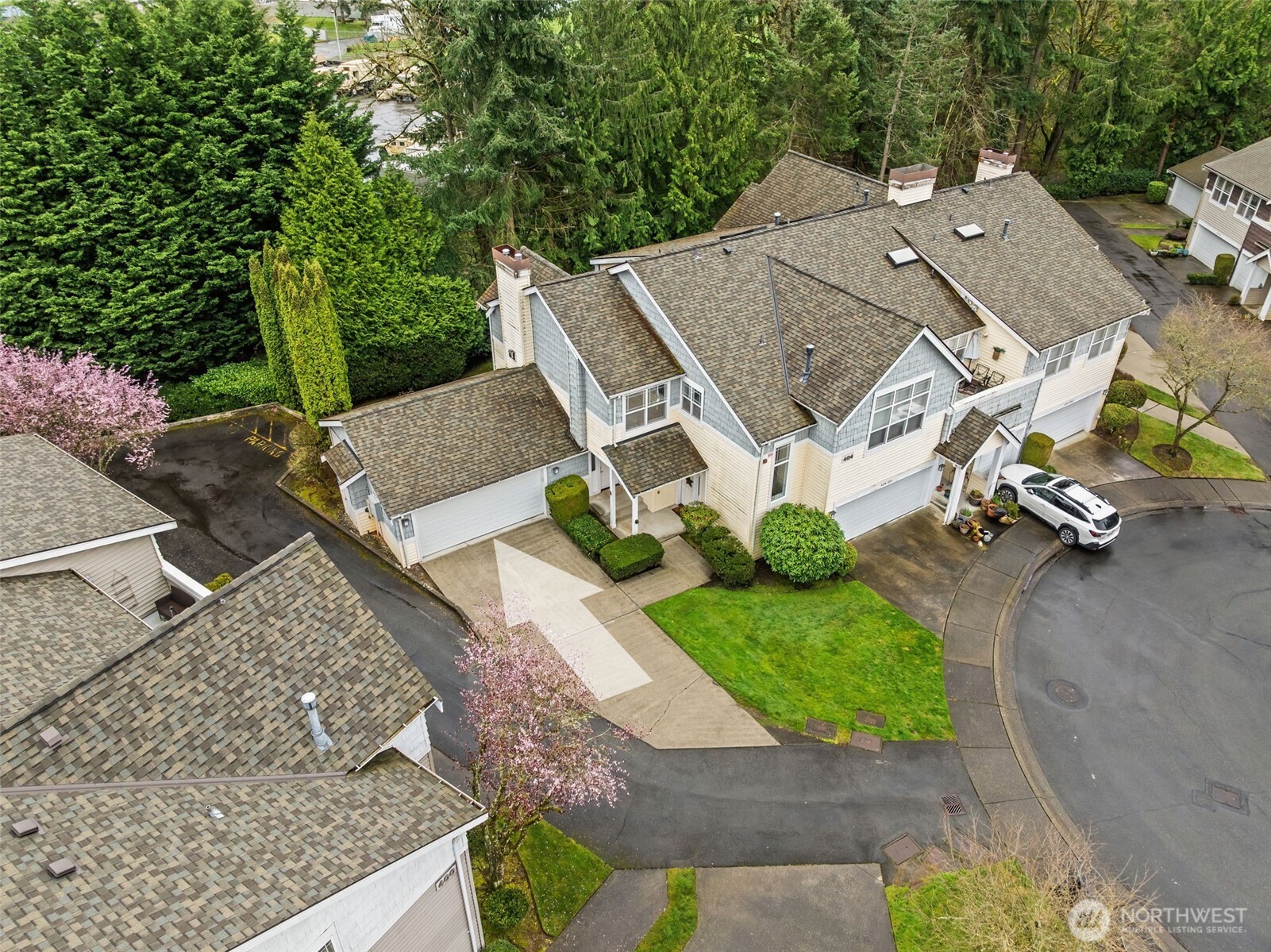 404 228th Street SW Unit: E101